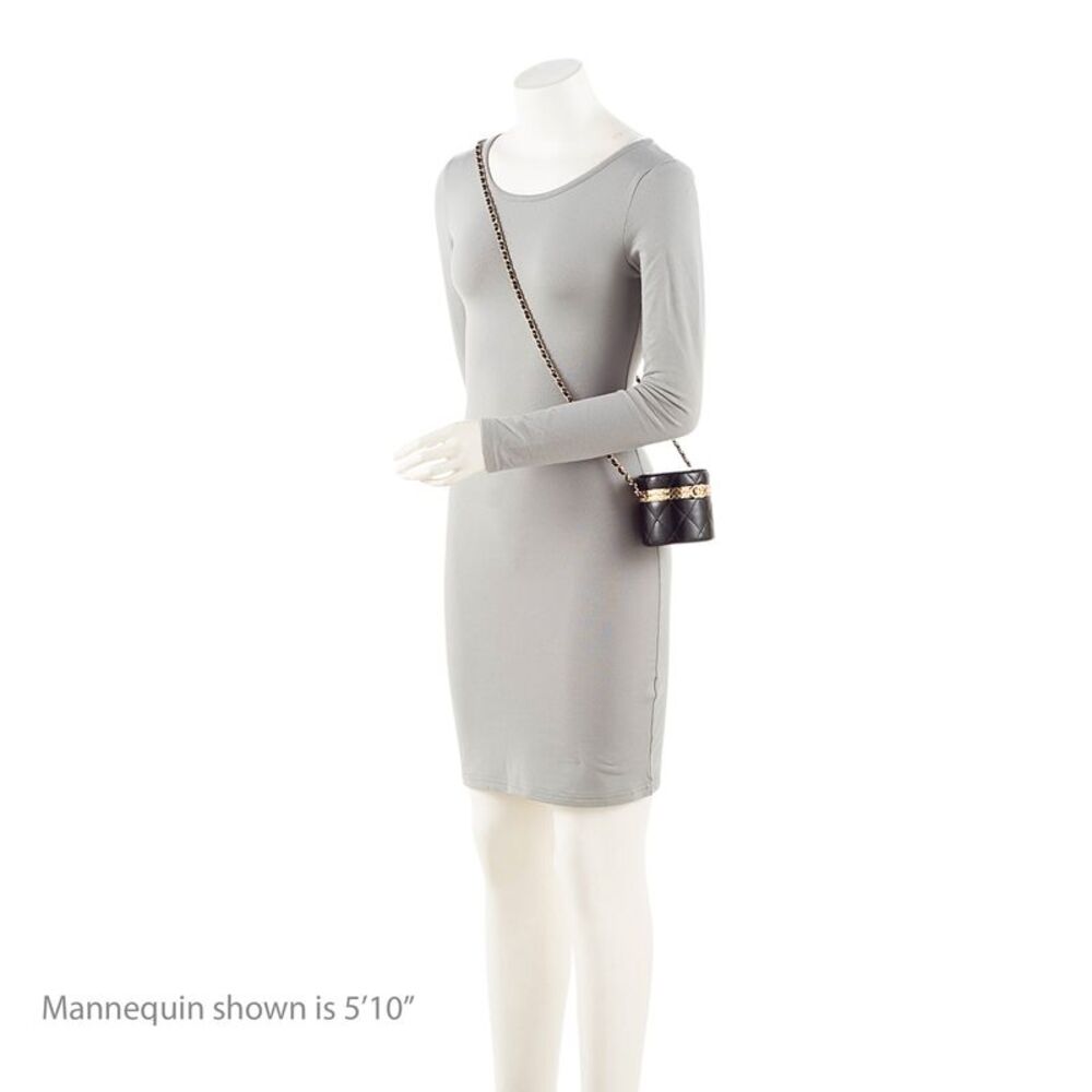 Chanel Lambskin Lock Frame Round Mini Vanity Case with Chain - Picture 5 of 11